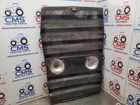 Massey Ferguson 690, 698, 699, 265, 275 Front Grille 682342m91, 1682950m91 - Parrilla: foto 1 Massey Ferguson 690, 698, 699, 265, 275 Front Grille 682342m91, 1682950m91 - Parrilla: foto 1