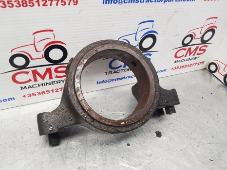 Mccormick Case Mxc, Mc Mc100 Front Axle Support Bracket Rear 138533, 318588a1 - Suspensión para Tractor: foto 5 Mccormick Case Mxc, Mc Mc100 Front Axle Support Bracket Rear 138533, 318588a1 - Suspensión para Tractor: foto 5