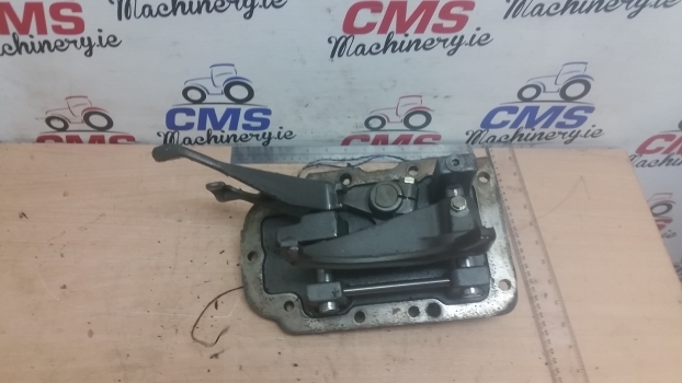 New Holland 40 Series And Ts Kit Transmission Control 82014038 - Transmisión para Tractor: foto 2 New Holland 40 Series And Ts Kit Transmission Control 82014038 - Transmisión para Tractor: foto 2