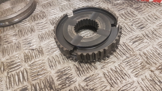 New Holland And Fiat Tm, 60,m And F Series Synchronizer 5158933 - Transmisión para Tractor: foto 5 New Holland And Fiat Tm, 60,m And F Series Synchronizer 5158933 - Transmisión para Tractor: foto 5