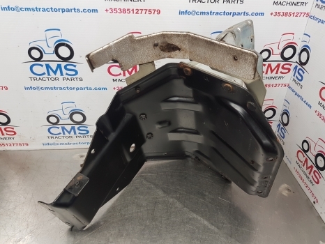 New Holland T5.105, T5.95, Case Farmal Se Engine Hood Support 84478152, 84538400 - Capota para Tractor: foto 2 New Holland T5.105, T5.95, Case Farmal Se Engine Hood Support 84478152, 84538400 - Capota para Tractor: foto 2