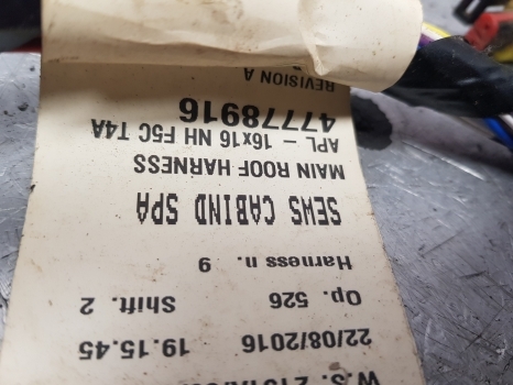 New Holland T5.95, T5.105, T5.115 Wiring Loom, Fuse Box 47778916 - Cables/ Alambres para Tractor: foto 2 New Holland T5.95, T5.105, T5.115 Wiring Loom, Fuse Box 47778916 - Cables/ Alambres para Tractor: foto 2