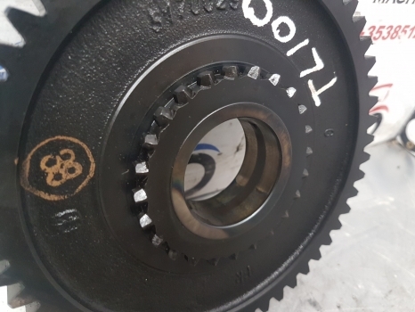New Holland Tl100, Tl100a, Fiat L95 Ford 7635 Pto Gear 5170029 - Transmisión para Tractor: foto 2 New Holland Tl100, Tl100a, Fiat L95 Ford 7635 Pto Gear 5170029 - Transmisión para Tractor: foto 2