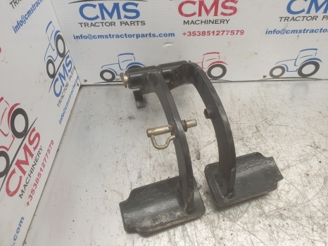 New Holland Tm Brake Pedals 8202622,82024368,82036045,82024365,82026260,82036042 - Piezas de freno para Tractor: foto 4 New Holland Tm Brake Pedals 8202622,82024368,82036045,82024365,82026260,82036042 - Piezas de freno para Tractor: foto 4