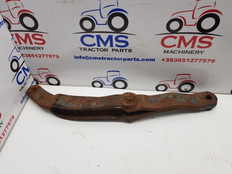 Ford 4000, 4110, 4410 Pick Up Hitch Drop Rod Arm Rhs 81812799, 830909550 - Recambio para Tractor: foto 5 Ford 4000, 4110, 4410 Pick Up Hitch Drop Rod Arm Rhs 81812799, 830909550 - Recambio para Tractor: foto 5