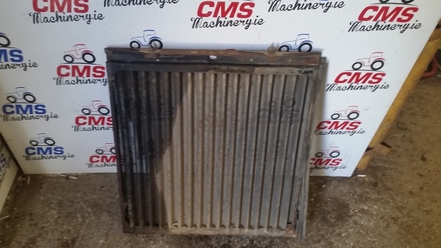 Zetor Radiator Grille - Parrilla para Tractor: foto 4 Zetor Radiator Grille - Parrilla para Tractor: foto 4
