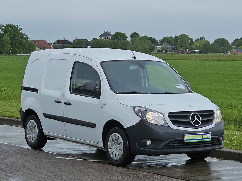 Mercedes-Benz Citan 109 CDI LONG PRO - Furgoneta caja cerrada: foto 4 Mercedes-Benz Citan 109 CDI LONG PRO - Furgoneta caja cerrada: foto 4