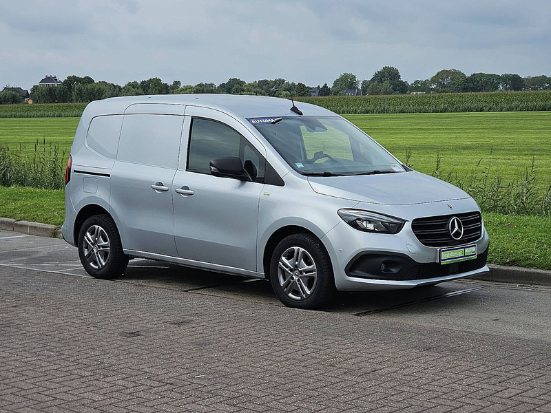 Mercedes-Benz Citan 110 CDI 3-Zits LED Automaat! - Furgoneta caja cerrada: foto 4 Mercedes-Benz Citan 110 CDI 3-Zits LED Automaat! - Furgoneta caja cerrada: foto 4