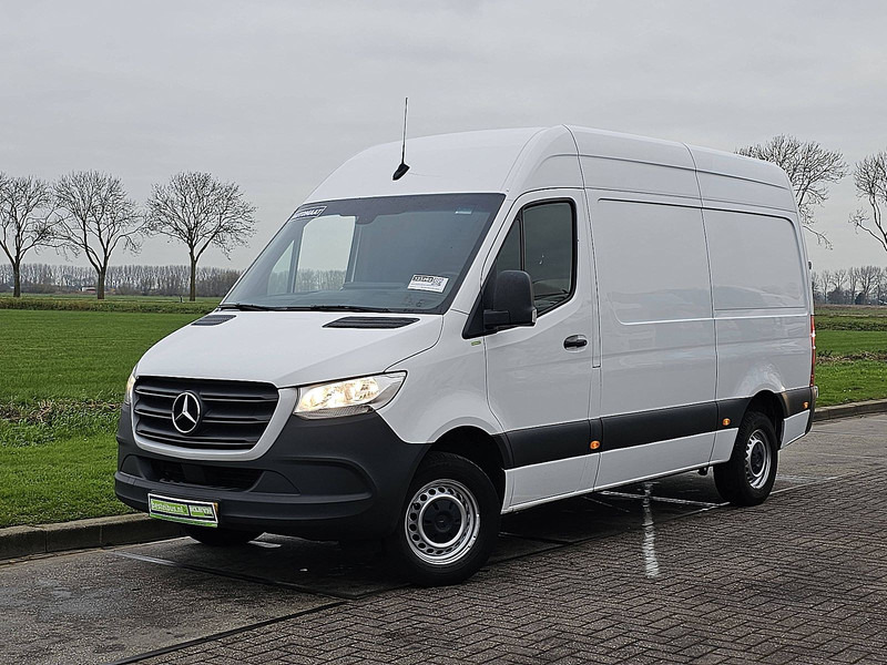 Mercedes-Benz Sprinter 311 CDI 37 AUT. L2H2 - Furgoneta pequeña: foto 2 Mercedes-Benz Sprinter 311 CDI 37 AUT. L2H2 - Furgoneta pequeña: foto 2