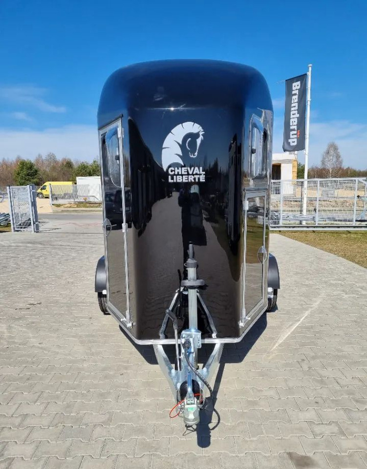 CHEVAL LIBERTÉ Gold 3 - przyczepa dla dwóch koni | siodlarnia | 2000kg DMC - Remolque para caballos: foto 5 CHEVAL LIBERTÉ Gold 3 - przyczepa dla dwóch koni | siodlarnia | 2000kg DMC - Remolque para caballos: foto 5