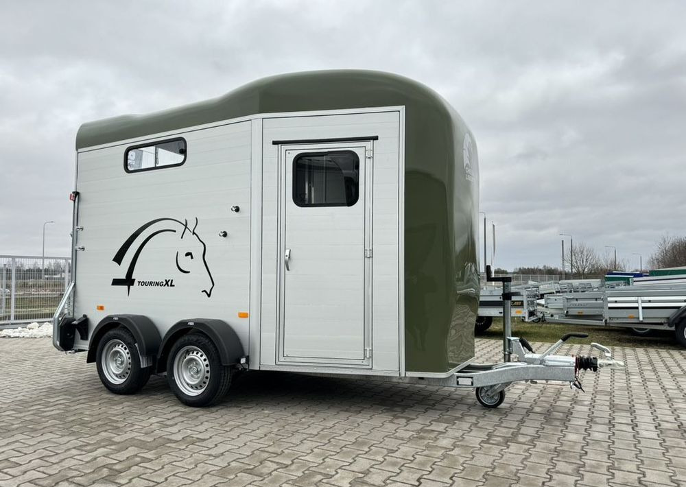 CHEVAL LIBERTÉ Touring Country XL przyczepa na dwa konie | duża siodlarnia | drzwi boczne | rampa przednia | 387×179 cm | ALUMINIOWA | Debon | dostawa | mocna i solidna | - Remolque para caballos: foto 4 CHEVAL LIBERTÉ Touring Country XL przyczepa na dwa konie | duża siodlarnia | drzwi boczne | rampa przednia | 387×179 cm | ALUMINIOWA | Debon | dostawa | mocna i solidna | - Remolque para caballos: foto 4