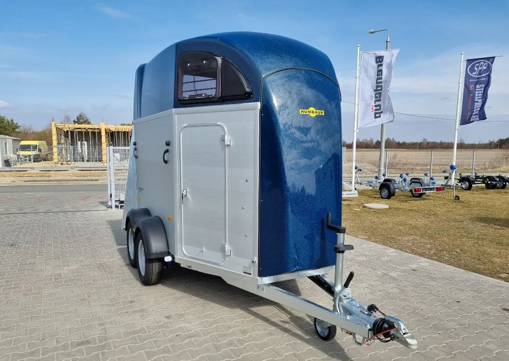 HUMBAUR Xanthos Aero 2400 - przyczepa dla dwóch koni, siodlarnia - Remolque para caballos: foto 4 HUMBAUR Xanthos Aero 2400 - przyczepa dla dwóch koni, siodlarnia - Remolque para caballos: foto 4