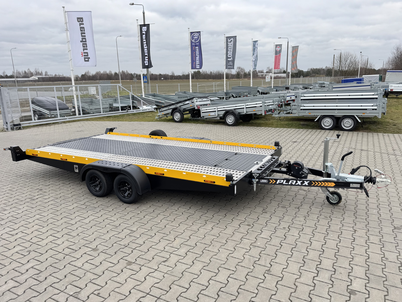 Lorries PLAXX27-4520 – laweta aluminiowa 2,7T - Remolque portavehículos: foto 2 Lorries PLAXX27-4520 – laweta aluminiowa 2,7T - Remolque portavehículos: foto 2
