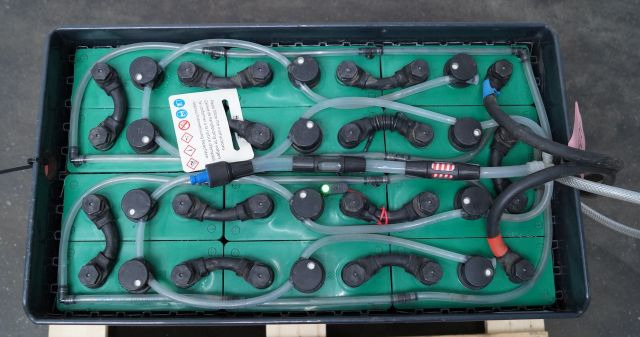 Hoppeke unknown | Battery 24V620Ah 4HPZS620 year 2017 weight 479 kg outside dime - Acumulador para Equipo de manutención: foto 2 Hoppeke unknown | Battery 24V620Ah 4HPZS620 year 2017 weight 479 kg outside dime - Acumulador para Equipo de manutención: foto 2