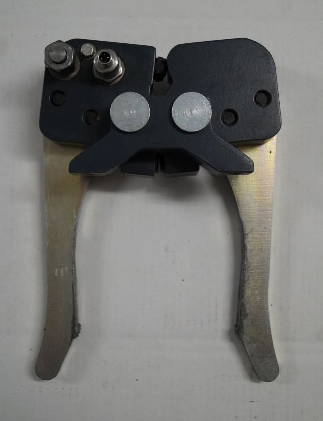 Jungheinrich 51193016 | Hydraulic Clamb from EKS308 year 2014 loading sensor 511 - Hidráulica para Equipo de manutención: foto 1 Jungheinrich 51193016 | Hydraulic Clamb from EKS308 year 2014 loading sensor 511 - Hidráulica para Equipo de manutención: foto 1