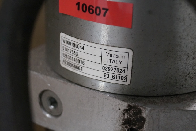 Jungheinrich 51417583 | Pumpmotor with tank and valve block 24V 2,2KW code R9320 - Bomba hidráulica para Equipo de manutención: foto 2 Jungheinrich 51417583 | Pumpmotor with tank and valve block 24V 2,2KW code R9320 - Bomba hidráulica para Equipo de manutención: foto 2