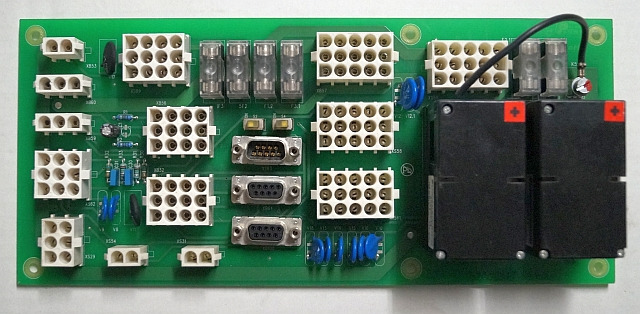 Jungheinrich 52002646 | Verzamelprint board printed circuit from EFX410 year 201 - Sistema eléctrico para Equipo de manutención: foto 1 Jungheinrich 52002646 | Verzamelprint board printed circuit from EFX410 year 201 - Sistema eléctrico para Equipo de manutención: foto 1