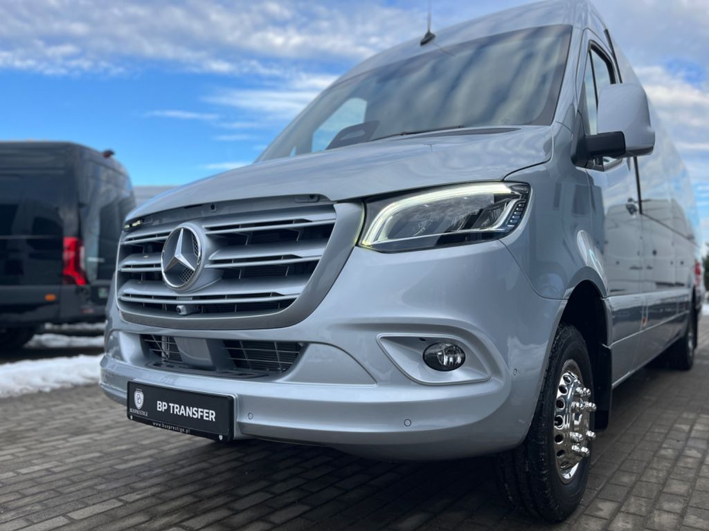 Mercedes-Benz Sprinter 519 TRANSFER XL / 22+1+1 / ON STOCK!!! - Minibús, Furgoneta de pasajeros: foto 4 Mercedes-Benz Sprinter 519 TRANSFER XL / 22+1+1 / ON STOCK!!! - Minibús, Furgoneta de pasajeros: foto 4