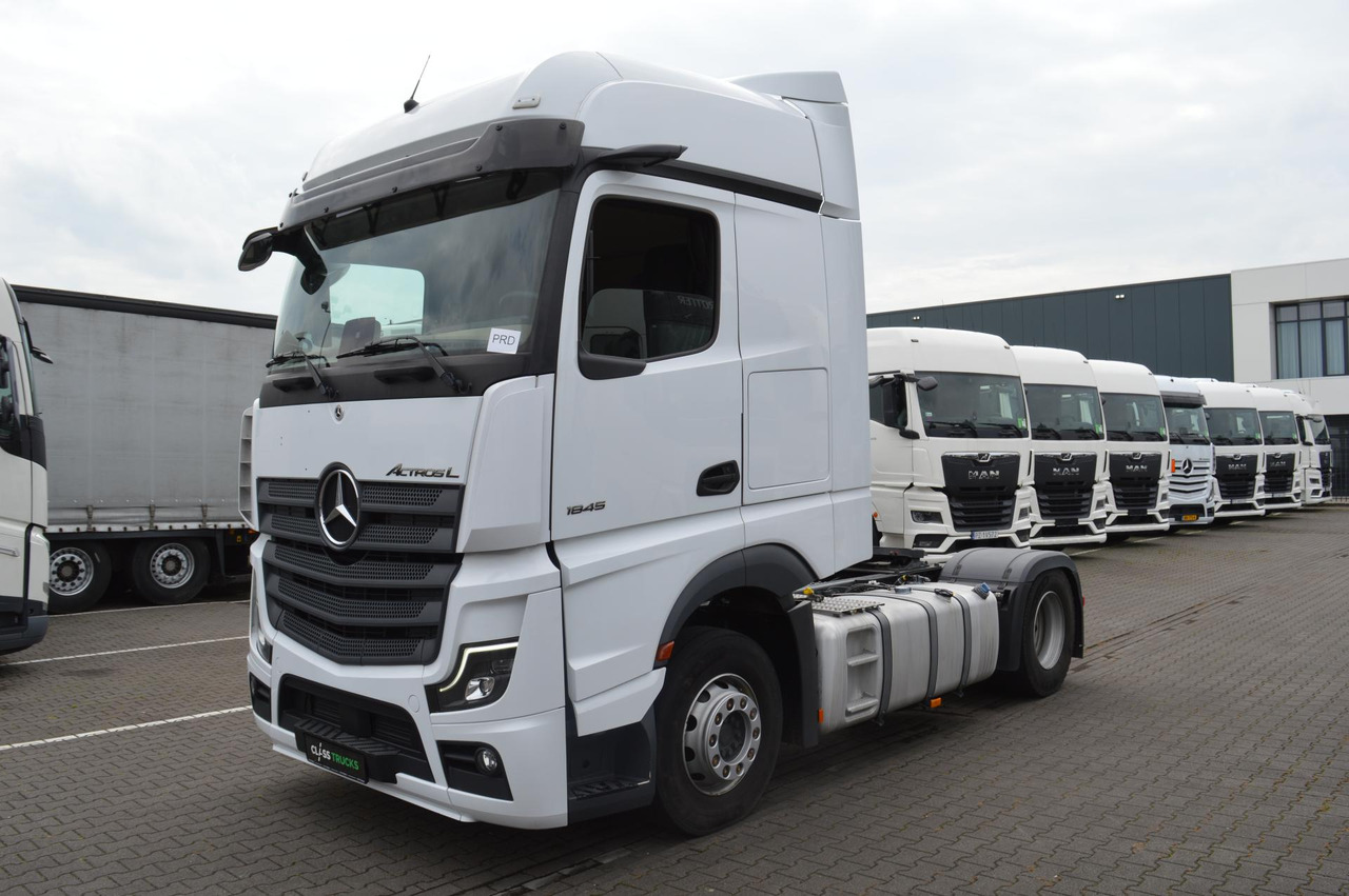 Mercedes-Benz Actros 5 1845 BigSpace - Cabeza tractora: foto 1 Mercedes-Benz Actros 5 1845 BigSpace - Cabeza tractora: foto 1