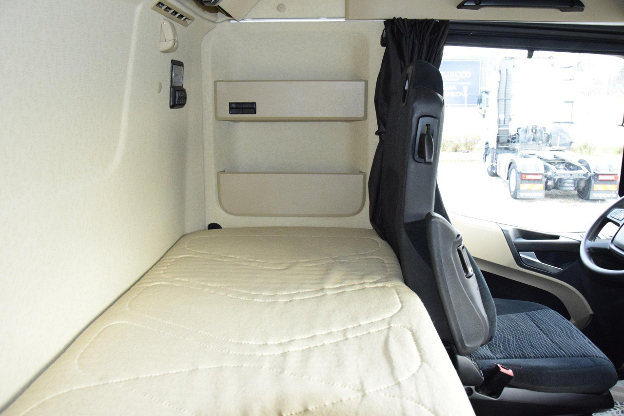 Cabeza tractora Mercedes-Benz Actros 5 1845 BigSpace: foto 12