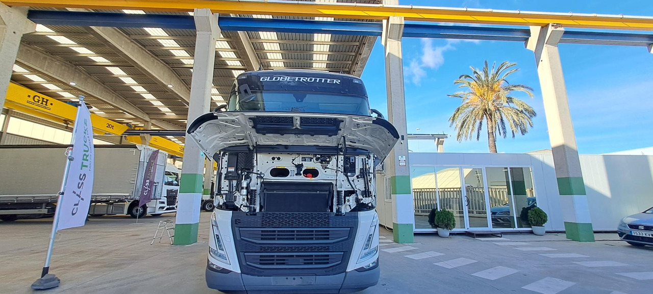 Volvo FH 460 Globetrotter XL Retarder i-Save - Cabeza tractora: foto 4 Volvo FH 460 Globetrotter XL Retarder i-Save - Cabeza tractora: foto 4