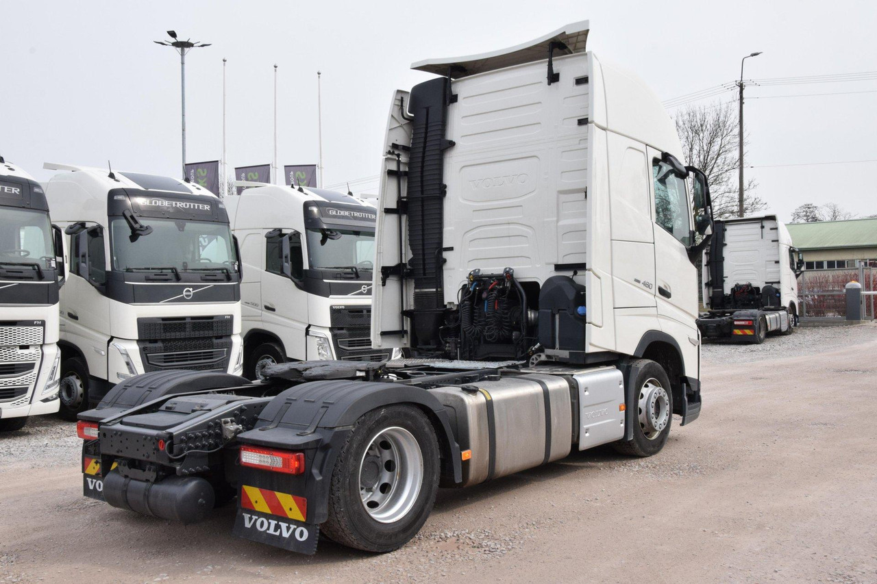 Volvo FH 460 Globetrotter XL Varios i-Save - Cabeza tractora: foto 4 Volvo FH 460 Globetrotter XL Varios i-Save - Cabeza tractora: foto 4
