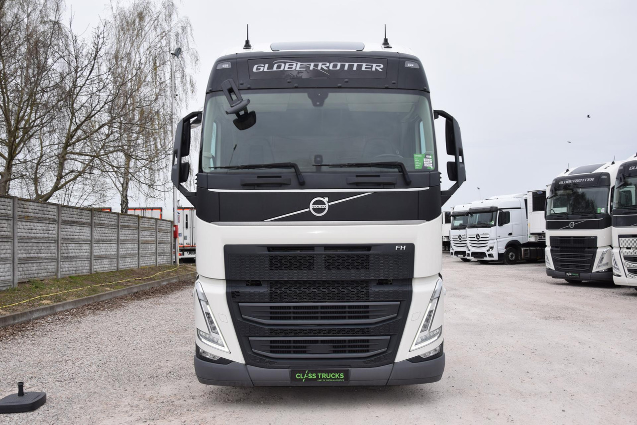 Volvo FH 460 Globetrotter XL Varios i-Save - Cabeza tractora: foto 2 Volvo FH 460 Globetrotter XL Varios i-Save - Cabeza tractora: foto 2