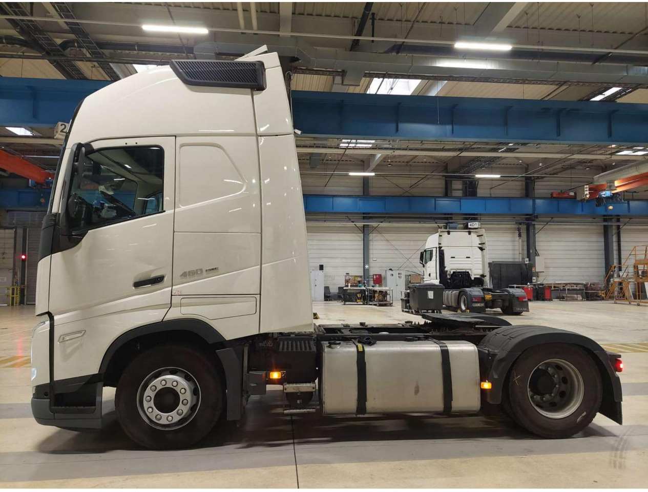 Volvo FH 460 Globetrotter XL i-Save - Cabeza tractora: foto 3 Volvo FH 460 Globetrotter XL i-Save - Cabeza tractora: foto 3