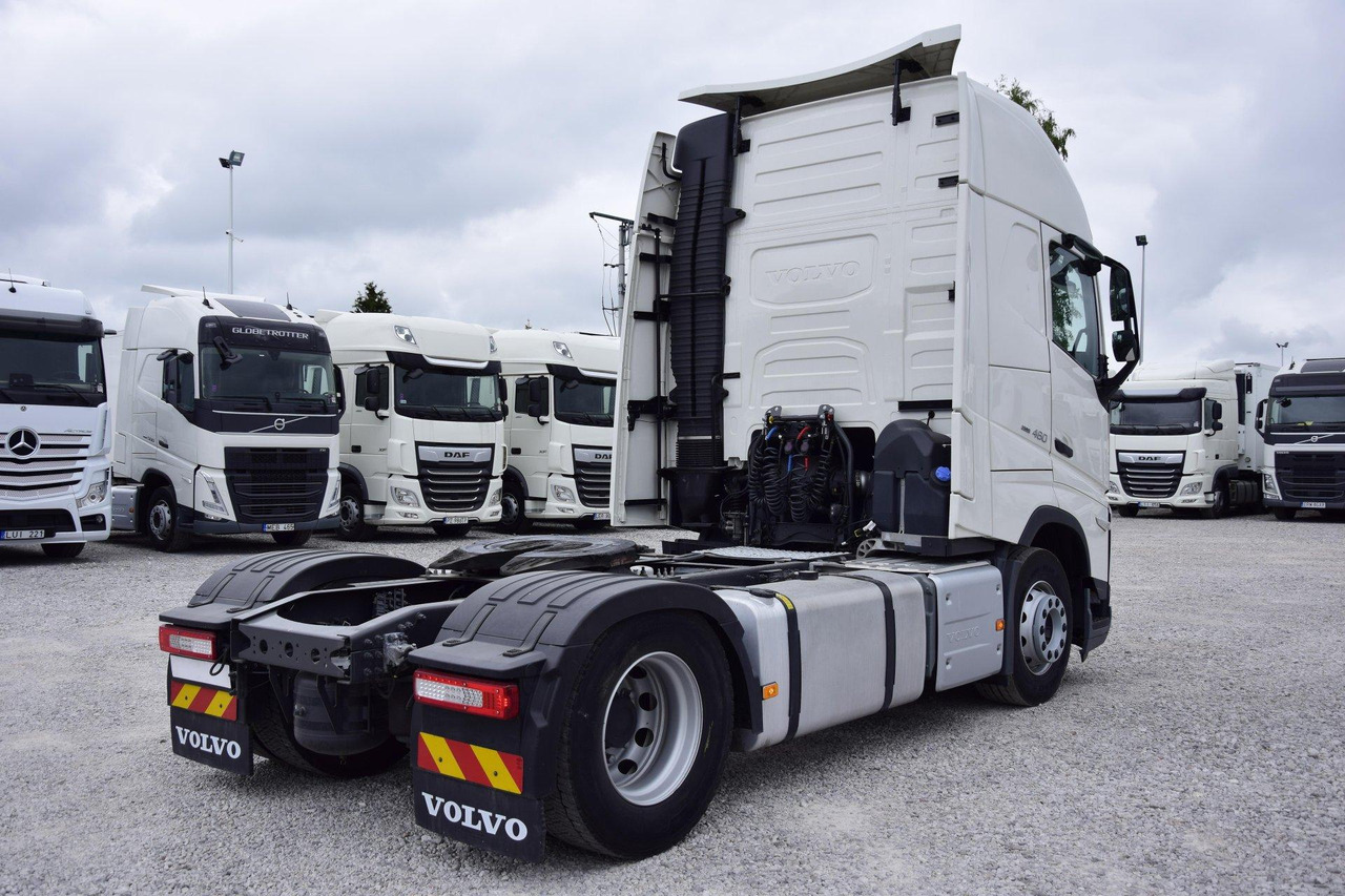 Volvo FH 460 Globetrotter XL i-Save I-ParkCool - Cabeza tractora: foto 4 Volvo FH 460 Globetrotter XL i-Save I-ParkCool - Cabeza tractora: foto 4