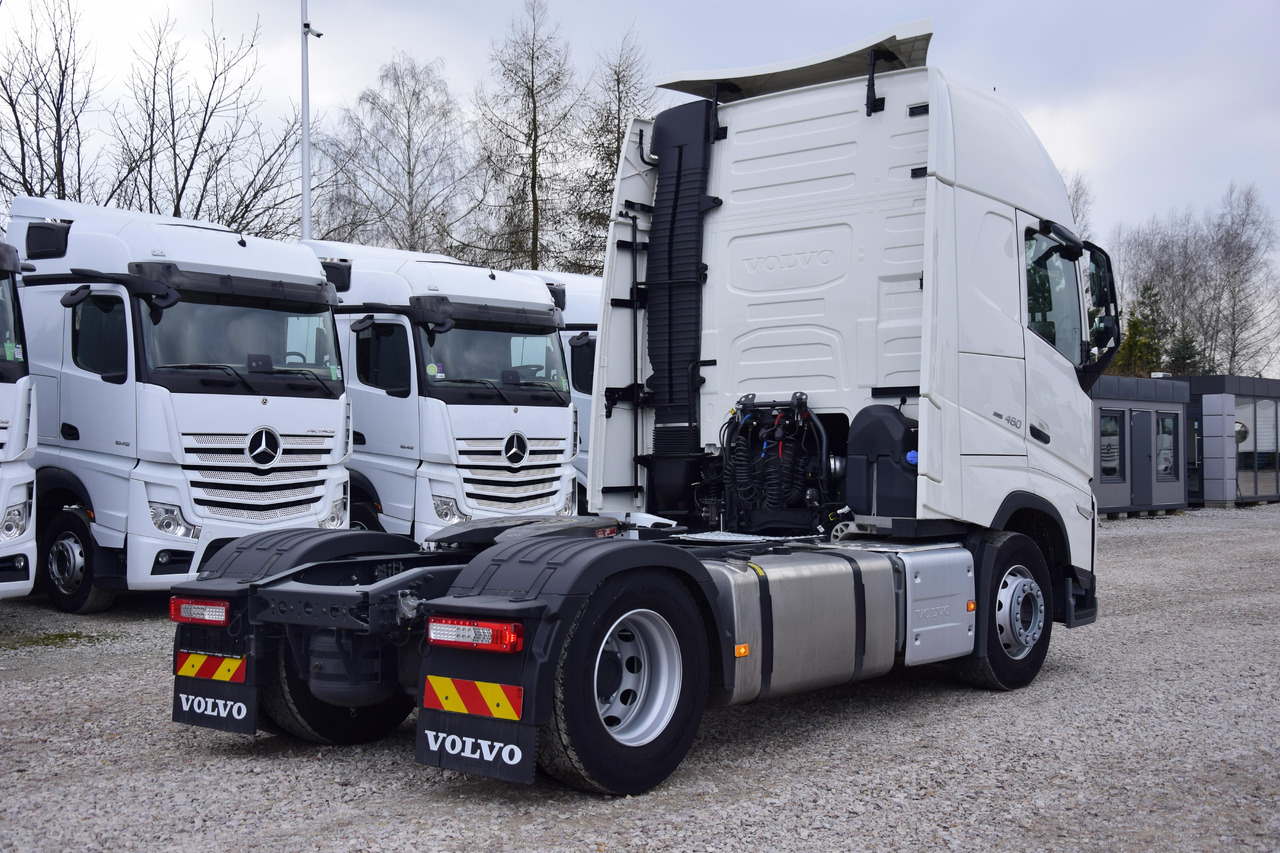 Volvo FH 460 Globetrotter XL i-Save I-ParkCool - Cabeza tractora: foto 4 Volvo FH 460 Globetrotter XL i-Save I-ParkCool - Cabeza tractora: foto 4