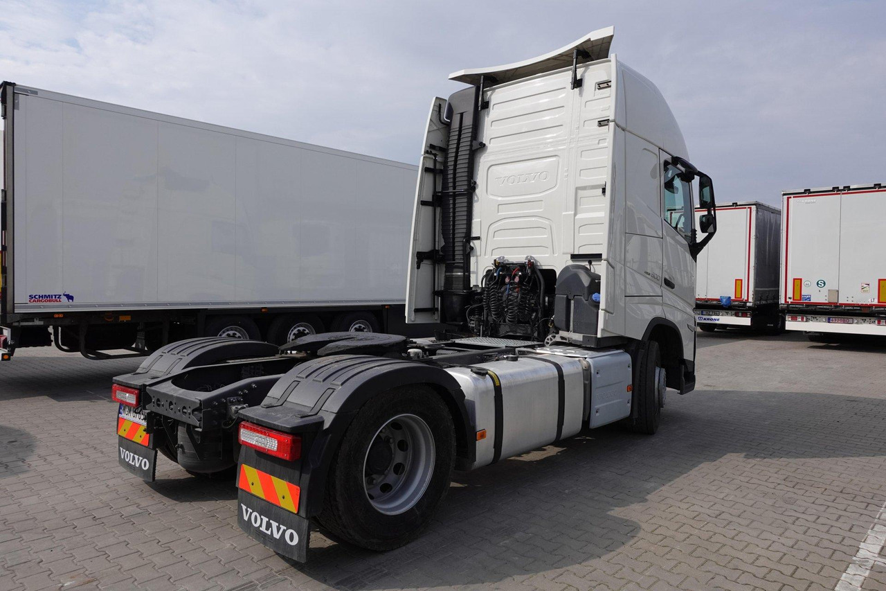 Volvo FH 500 Globetrotter XL - Cabeza tractora: foto 4 Volvo FH 500 Globetrotter XL - Cabeza tractora: foto 4