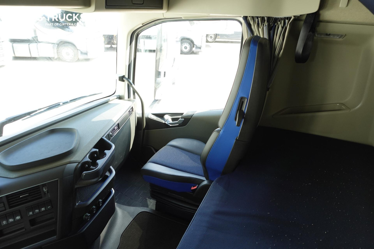 Cabeza tractora Volvo FH 500 Globetrotter XL Varios: foto 15
