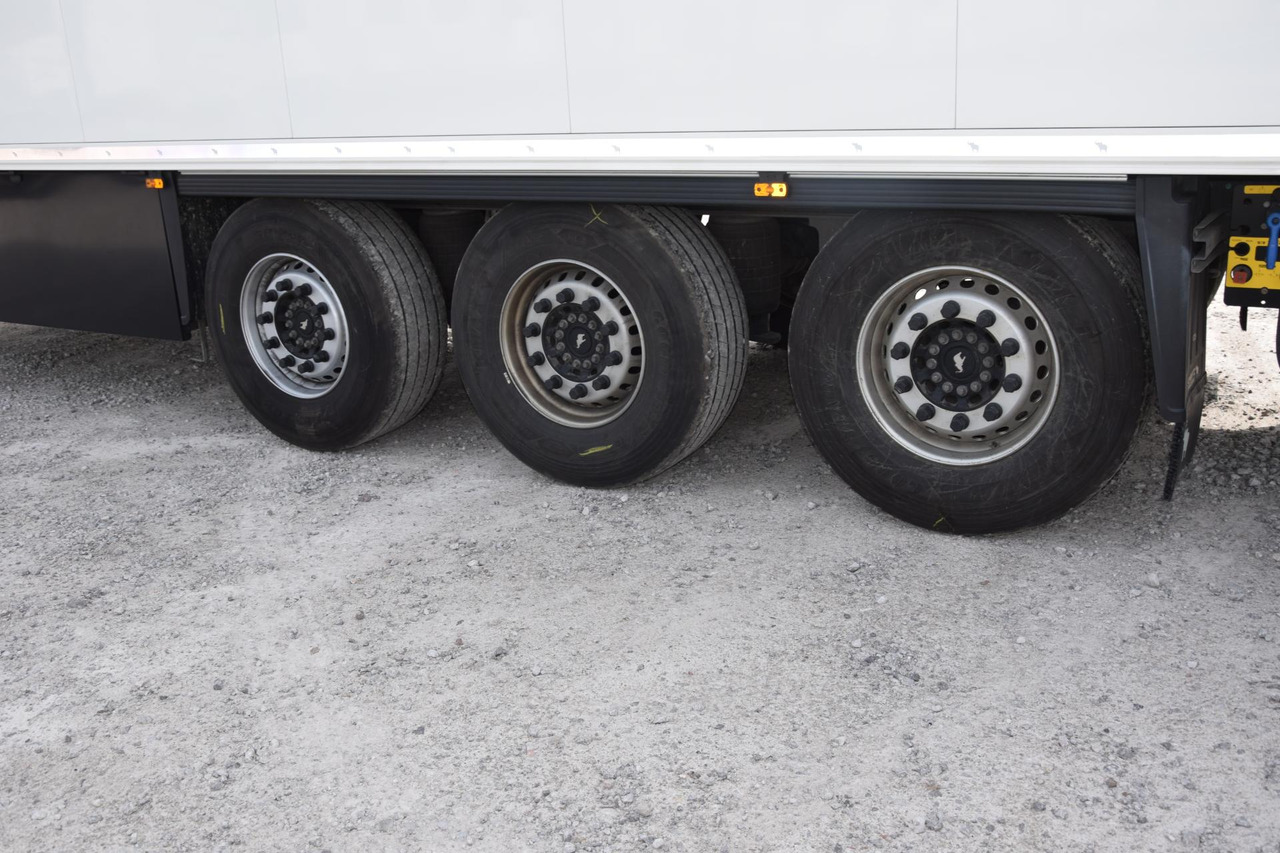 Semirremolque frigorífico Schmitz Cargobull SKO FP 45 ThermoKing SLXi 300: foto 9 Semirremolque frigorífico Schmitz Cargobull SKO FP 45 ThermoKing SLXi 300: foto 9