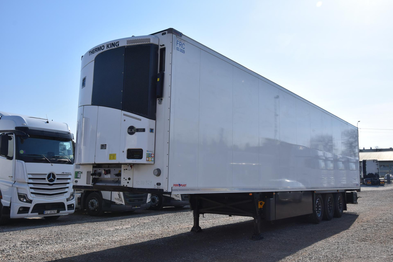 Schmitz Cargobull SKO FP 45 ThermoKing SLXi 300 - Semirremolque frigorífico: foto 1 Schmitz Cargobull SKO FP 45 ThermoKing SLXi 300 - Semirremolque frigorífico: foto 1