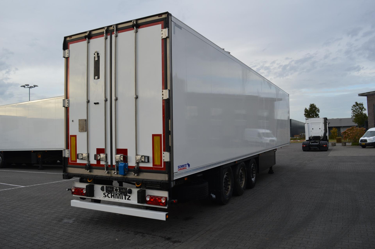 Schmitz Cargobull SKO FP 60 Carrier Vector 1550 - Semirremolque frigorífico: foto 4 Schmitz Cargobull SKO FP 60 Carrier Vector 1550 - Semirremolque frigorífico: foto 4