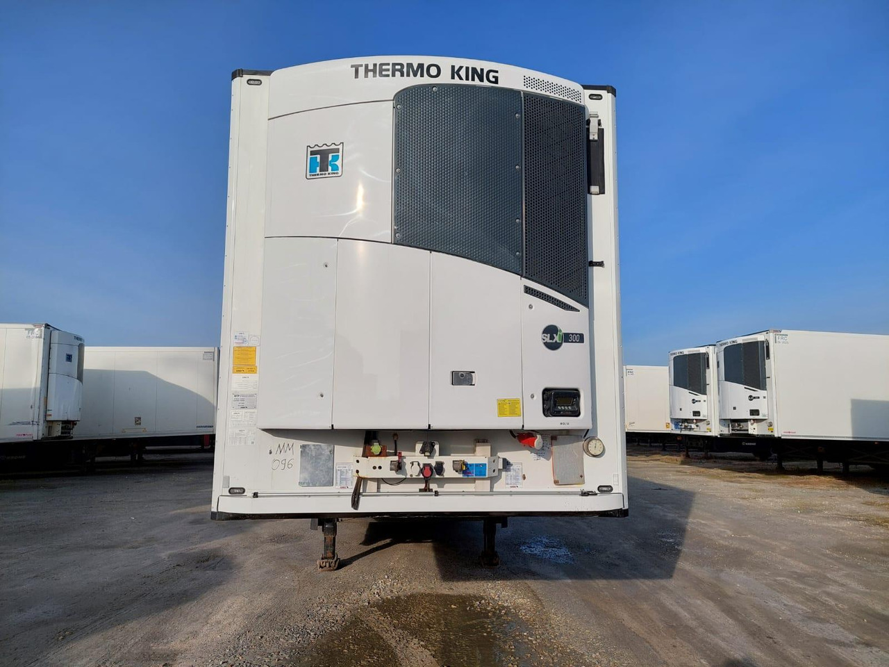 Schmitz Cargobull SKO FP 60 ThermoKing SLXi 300 - Semirremolque frigorífico: foto 1 Schmitz Cargobull SKO FP 60 ThermoKing SLXi 300 - Semirremolque frigorífico: foto 1