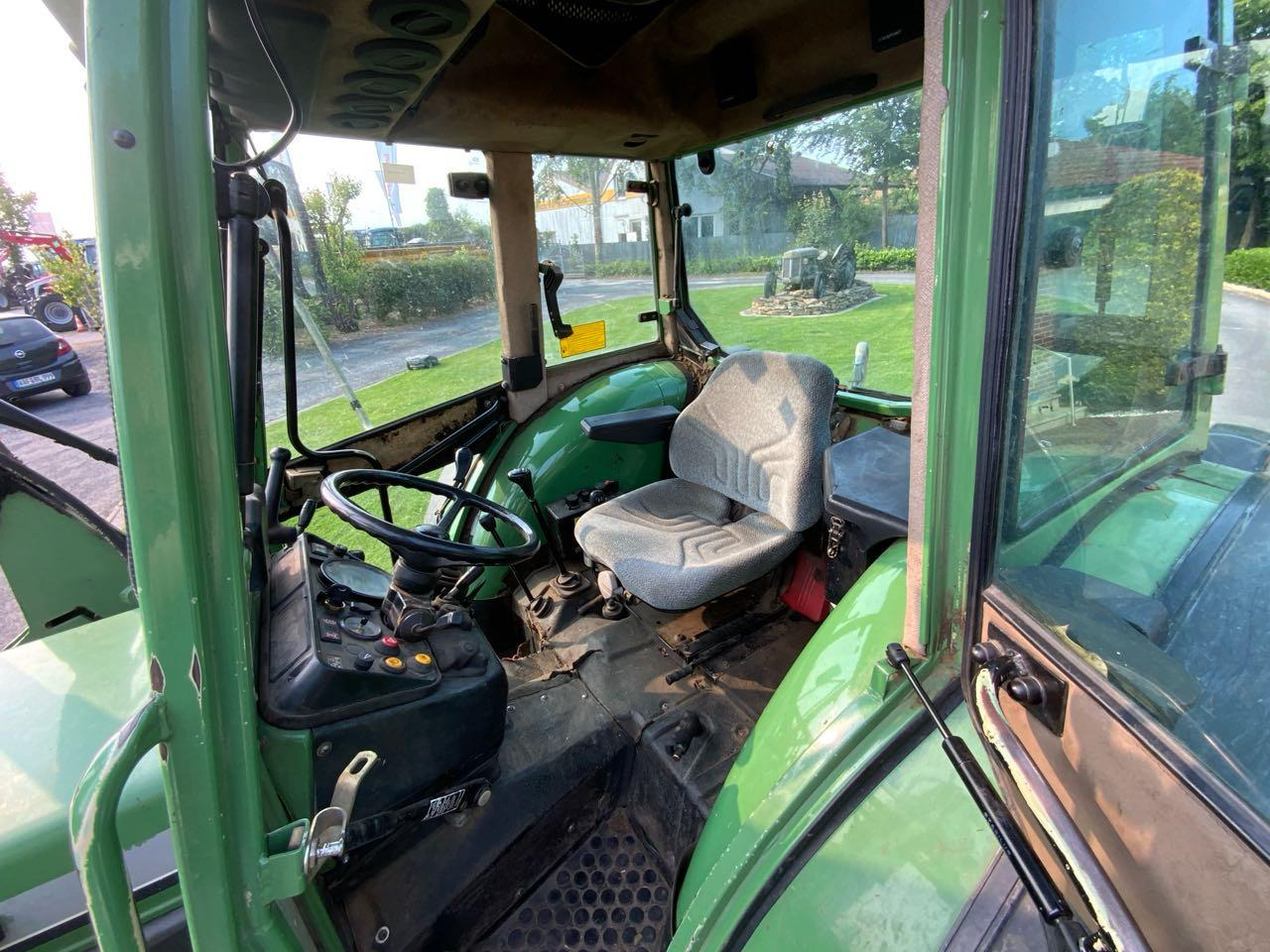 Fendt 275S - Tractor: foto 4 Fendt 275S - Tractor: foto 4