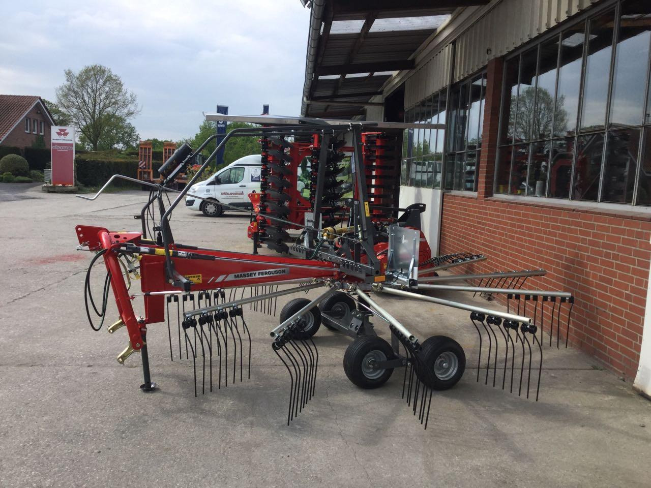 Massey Ferguson RK 451 DN - Henificadora: foto 3 Massey Ferguson RK 451 DN - Henificadora: foto 3