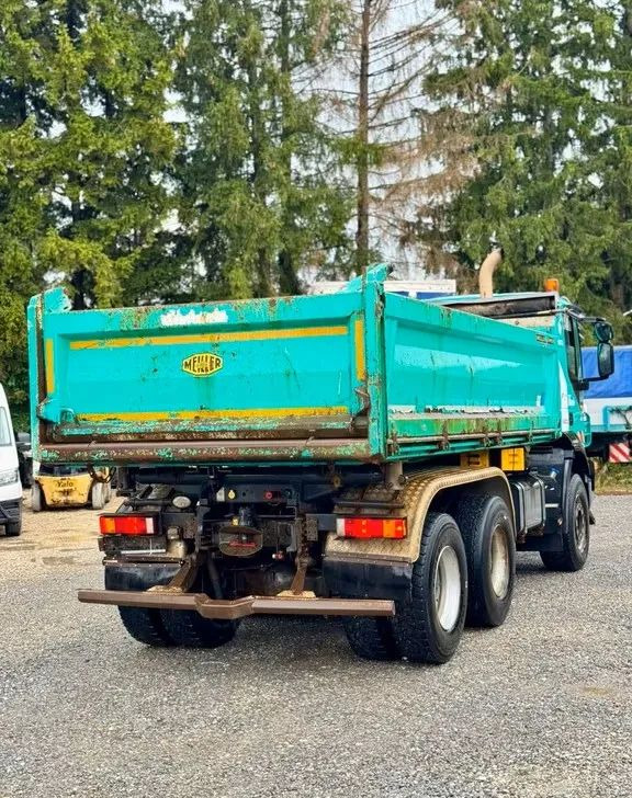 Iveco TRAKKER 450 6x4 WYWROTKA MELLER | EURO 5 | MANUAL | KLIMA | RETARDER | PRZEBIEG 364 000km ! - Camión volquete: foto 4 Iveco TRAKKER 450 6x4 WYWROTKA MELLER | EURO 5 | MANUAL | KLIMA | RETARDER | PRZEBIEG 364 000km ! - Camión volquete: foto 4