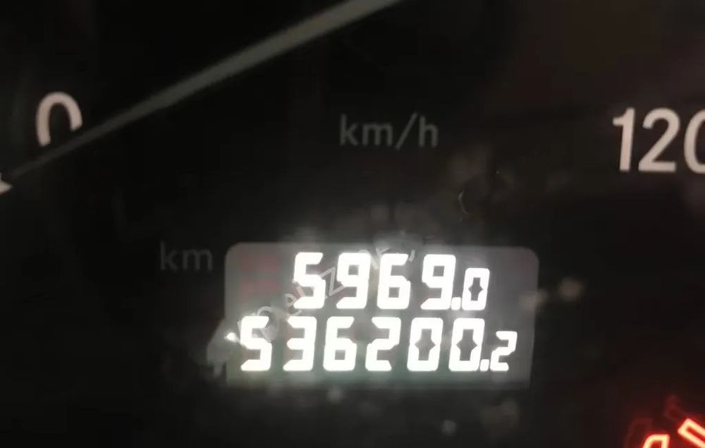 Camión volquete Mercedes-Benz Actros 4141 K 8x4 • 3-stronny wywrot • Bordmatik • Tempomat •Euro4: foto 13