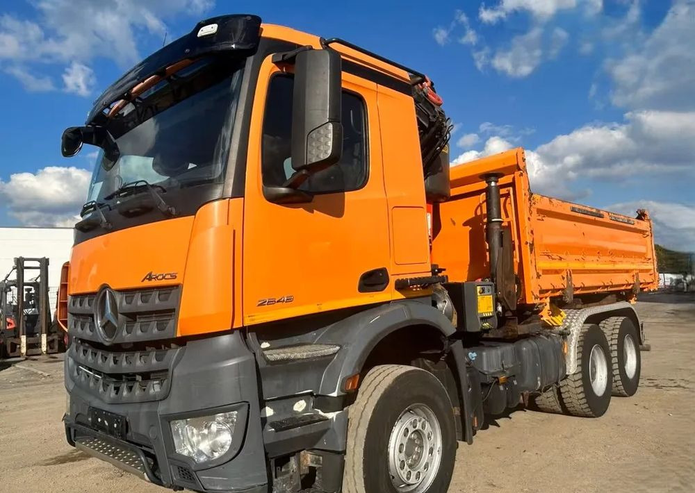 Mercedes-Benz Arocs 2648/3 – 3-stronny wywrotka Meiller / Żuraw Palfinger PK23002 / 2x BORDMATIK / Automatyczna - Camión volquete: foto 3 Mercedes-Benz Arocs 2648/3 – 3-stronny wywrotka Meiller / Żuraw Palfinger PK23002 / 2x BORDMATIK / Automatyczna - Camión volquete: foto 3