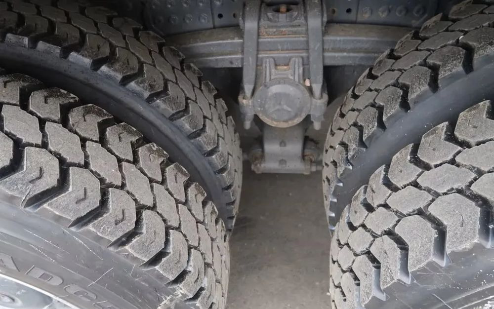 Mercedes-Benz Arocs 3251 / 8x4 / Wywrotka Meiller 3- stronna /  Euro 6d / Przebieg: 215 600 km - Camión volquete: foto 3 Mercedes-Benz Arocs 3251 / 8x4 / Wywrotka Meiller 3- stronna /  Euro 6d / Przebieg: 215 600 km - Camión volquete: foto 3