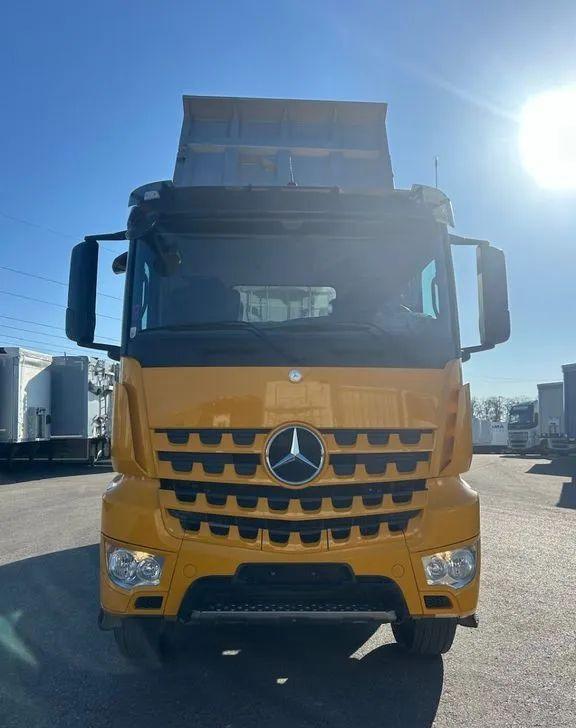 Camión volquete Mercedes-Benz Arocs 4145 8x4 | Meiller Kipper |Wywrotka trójstronna | Bordmatik | 453 KM | Euro 6 | 2018: foto 7