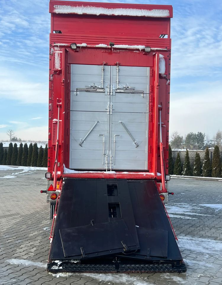 Pezzaioli Pezzaioli RBA22 Dwuosiowa Przyczepa – 2x Bydło, 3x Trzoda - Remolque transporte de ganado: foto 3 Pezzaioli Pezzaioli RBA22 Dwuosiowa Przyczepa – 2x Bydło, 3x Trzoda - Remolque transporte de ganado: foto 3
