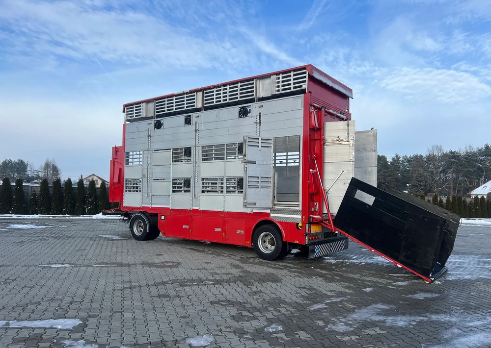 Pezzaioli Pezzaioli RBA22 Dwuosiowa Przyczepa – 2x Bydło, 3x Trzoda - Remolque transporte de ganado: foto 2 Pezzaioli Pezzaioli RBA22 Dwuosiowa Przyczepa – 2x Bydło, 3x Trzoda - Remolque transporte de ganado: foto 2