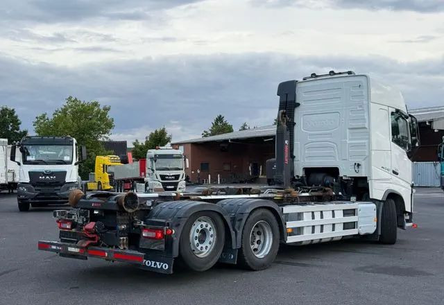 Volvo FH 540 / 6x2/  HIAB XR21SL56 Hakowiec / Euro 6 / Automat / Zawieszenie: Pneumatyczne / Retarder - Camión multibasculante: foto 2 Volvo FH 540 / 6x2/  HIAB XR21SL56 Hakowiec / Euro 6 / Automat / Zawieszenie: Pneumatyczne / Retarder - Camión multibasculante: foto 2