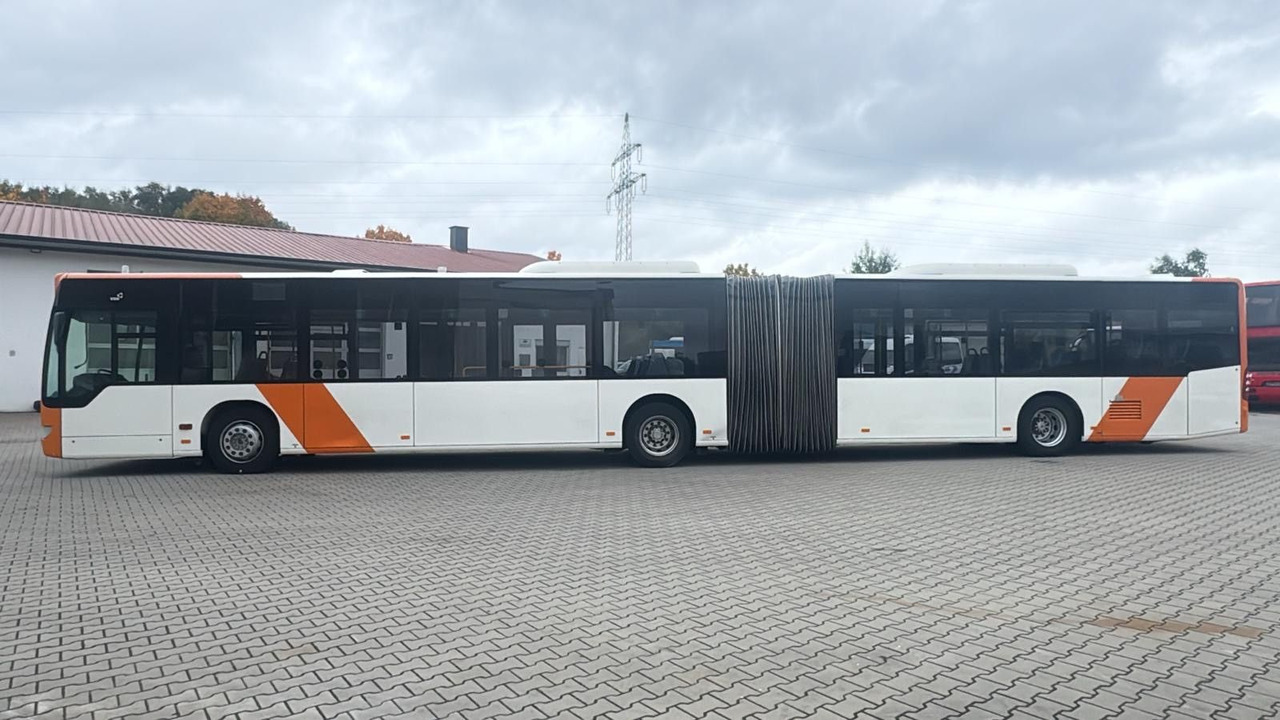 Mercedes-Benz O 530 Citaro G mit Vollklima - Autobús articulado: foto 4 Mercedes-Benz O 530 Citaro G mit Vollklima - Autobús articulado: foto 4