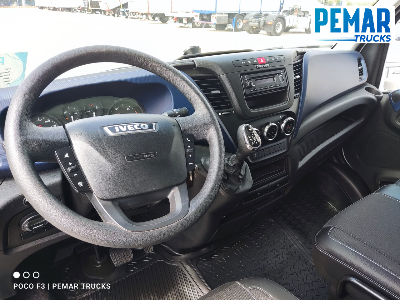 Furgoneta caja cerrada IVECO DAILY 2.3 CAJA CERRADA 135 CV: foto 22