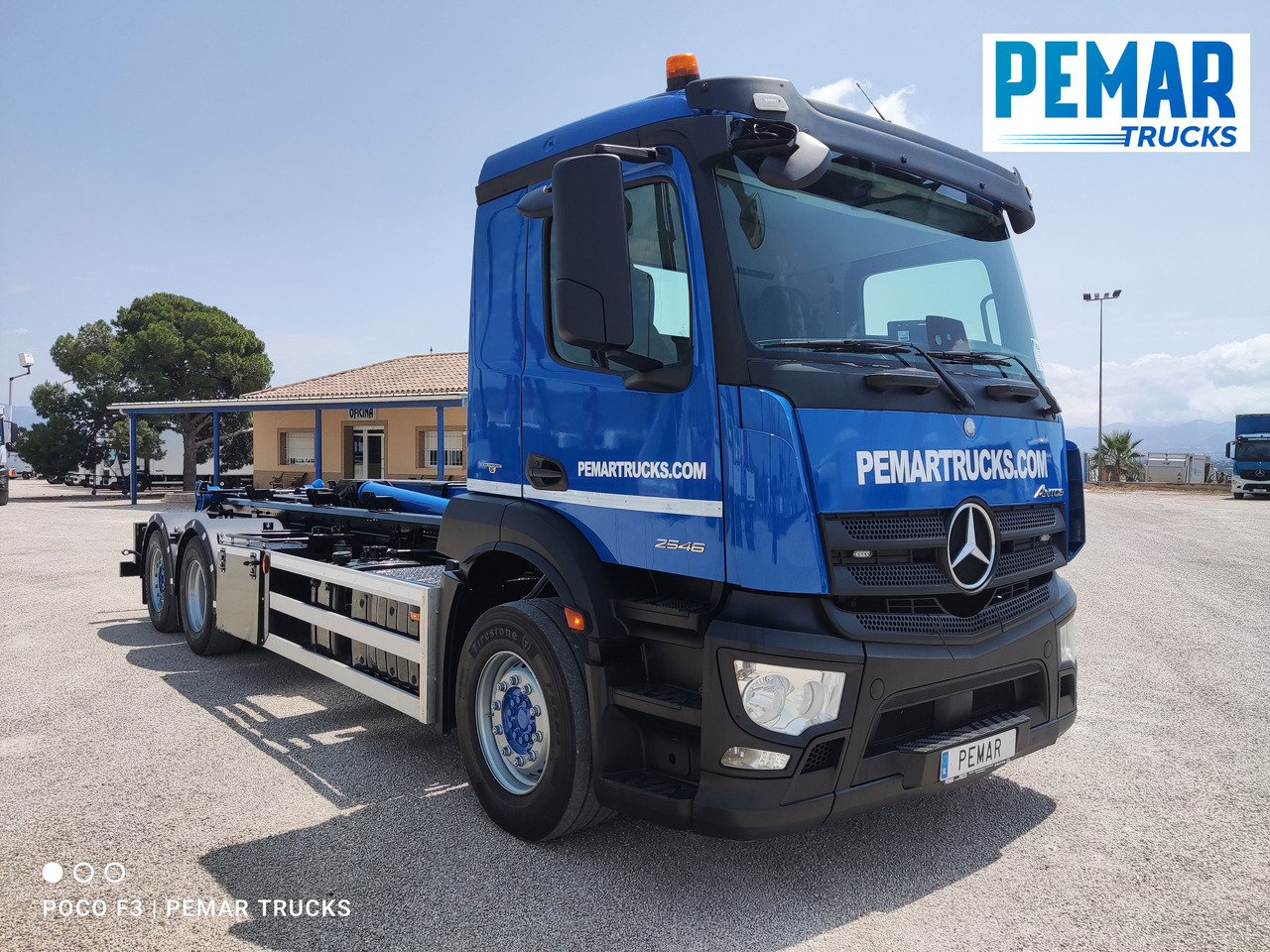 MERCEDES-BENZ ANTOS 2546 6X2 MULTILIFT - Camión portacontenedore/ Intercambiable: foto 4 MERCEDES-BENZ ANTOS 2546 6X2 MULTILIFT - Camión portacontenedore/ Intercambiable: foto 4