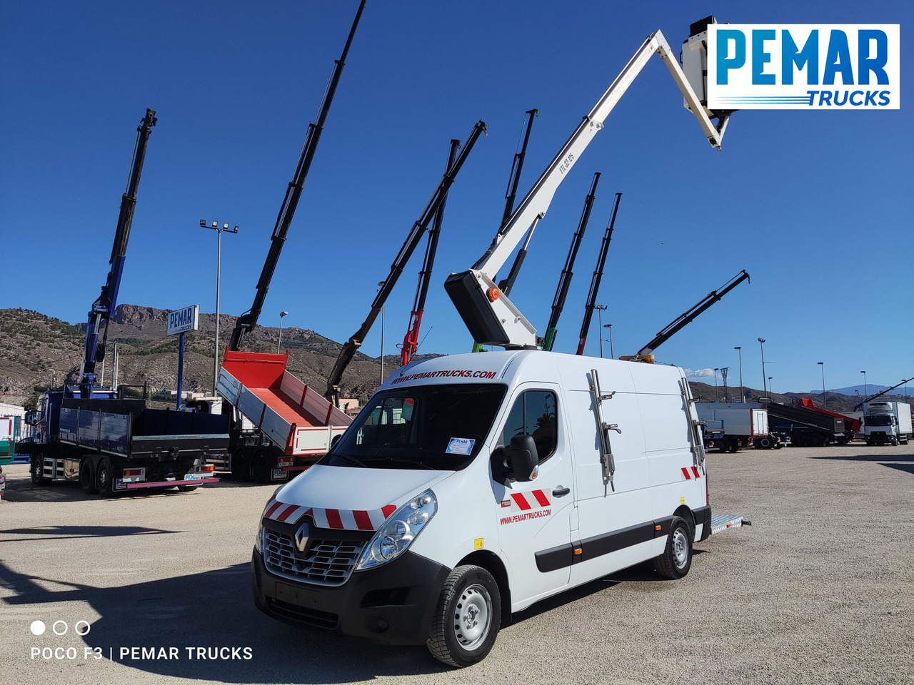 RENAULT MASTER 2.3 DCI CESTA ELEVADORA PORTAPERSONAS 130 CV - Furgoneta de pasajeros: foto 1 RENAULT MASTER 2.3 DCI CESTA ELEVADORA PORTAPERSONAS 130 CV - Furgoneta de pasajeros: foto 1